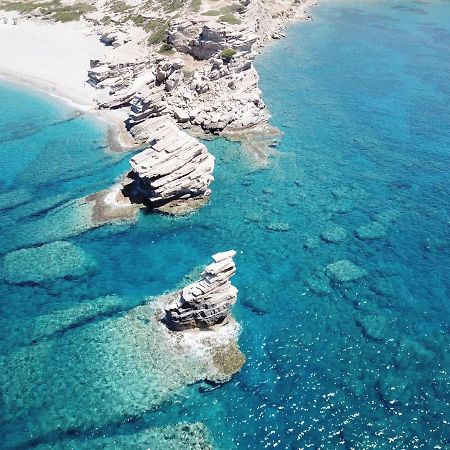 Petra-Mare Villa Триопетра Екстериор снимка