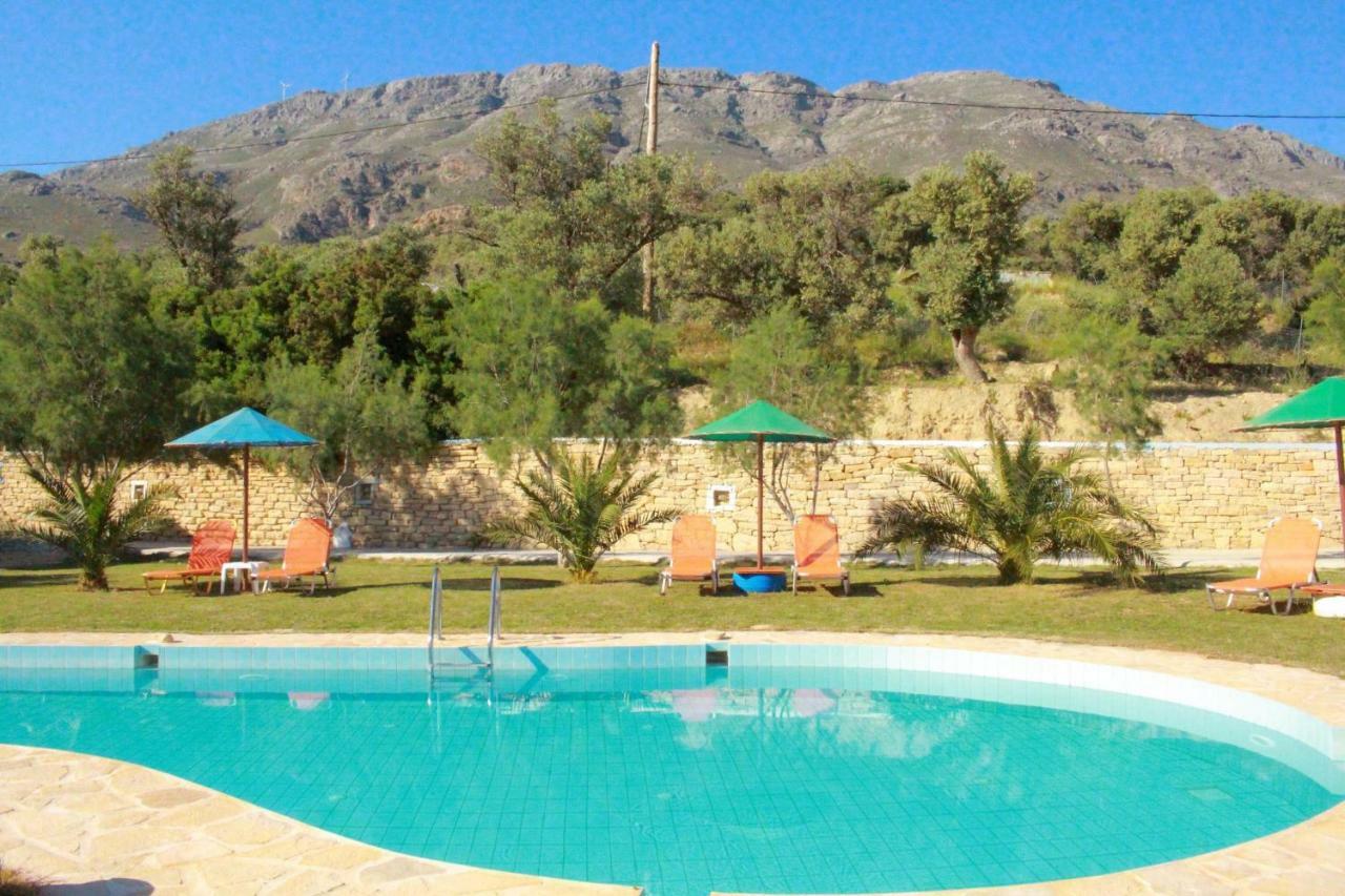 Petra-Mare Villa Триопетра Екстериор снимка
